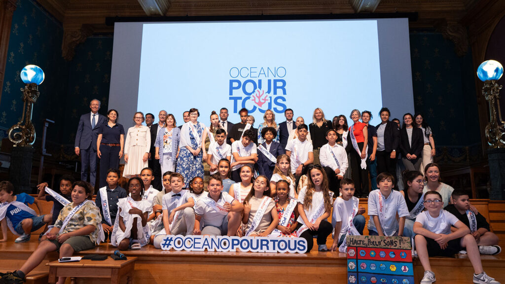 2024 06 12 - Photo des Laureats du concours oceano pour tous à l'Institut Océanographique de Monaco